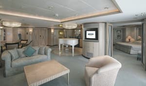 Royal Caribbean International Vision of the Seas Accommodation Royal Suite 2.jpeg